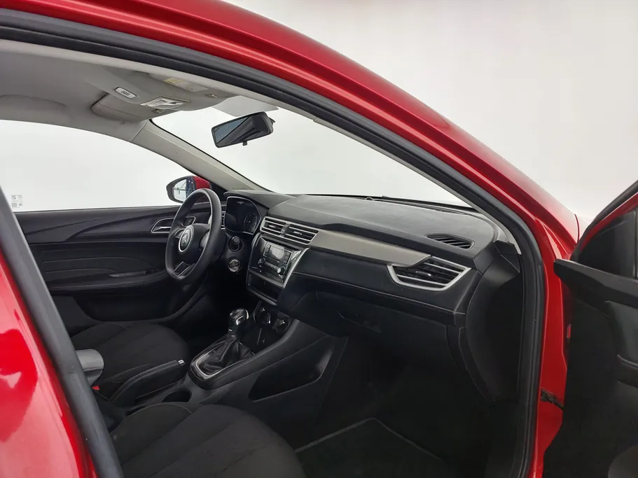 2022 MG 5 STD 