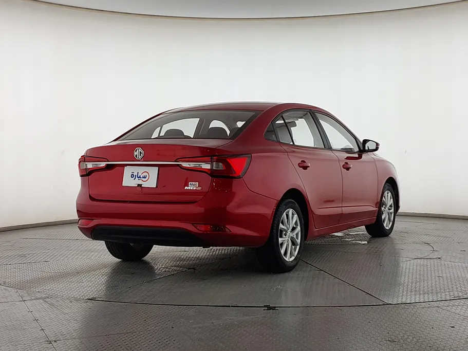 2022 MG 5 STD 