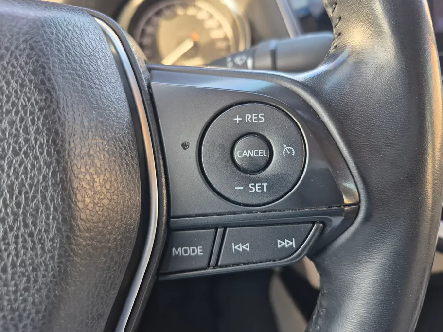2023 Toyota Camry  GLE HEV  