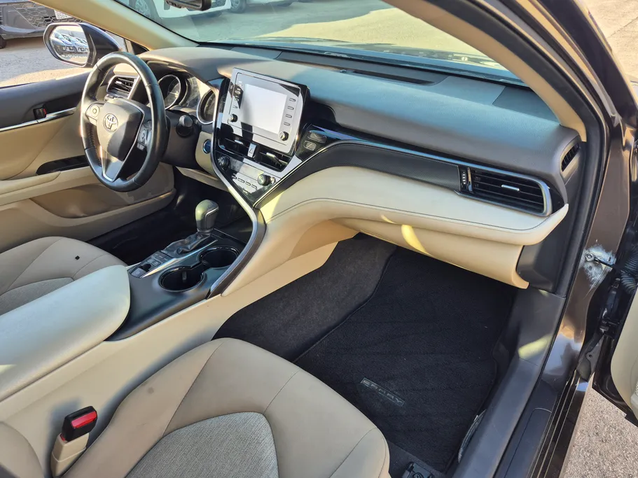 2023 Toyota Camry  GLE HEV  