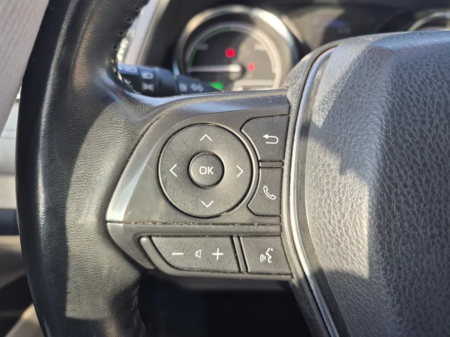 2023 Toyota Camry  GLE HEV  