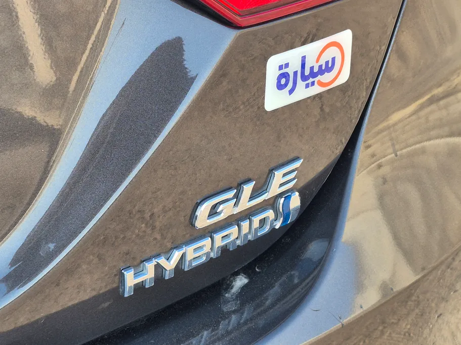 2023 Toyota Camry  GLE HEV  