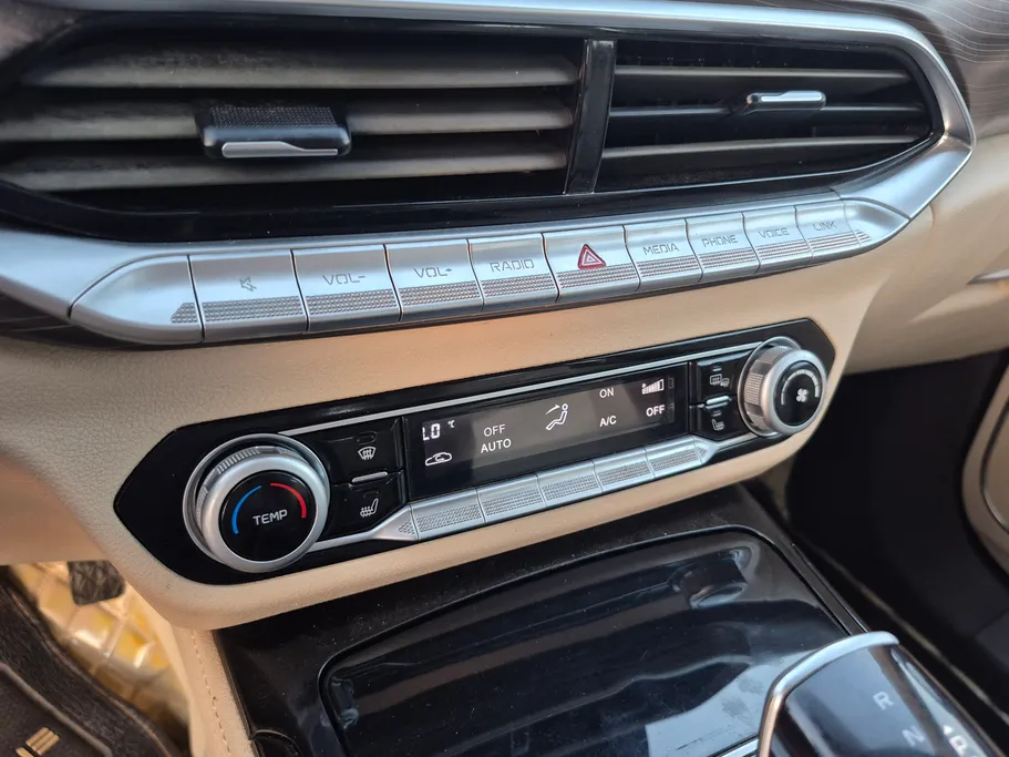 2024 فاو Bestune T77 Basic 