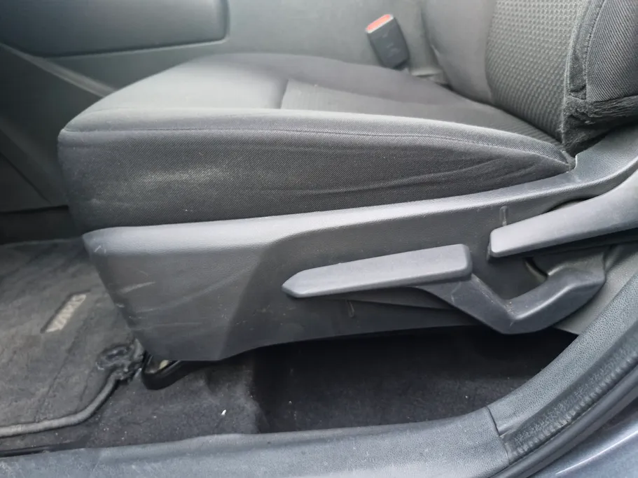 2024 Toyota Yaris  Y 
