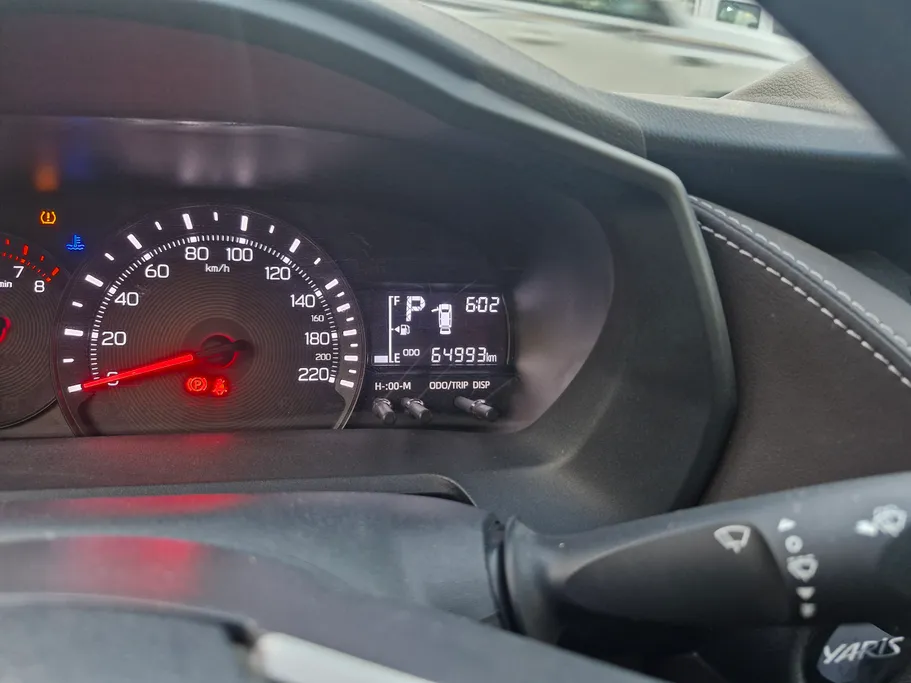 2024 Toyota Yaris  Y 