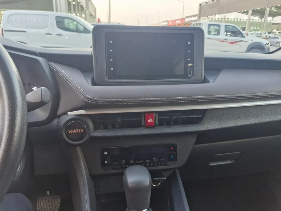 2024 Toyota Yaris  Y 