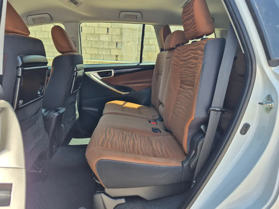 2023 Toyota Innova STD Diesel 