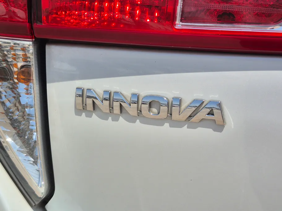 2023 Toyota Innova STD Diesel 