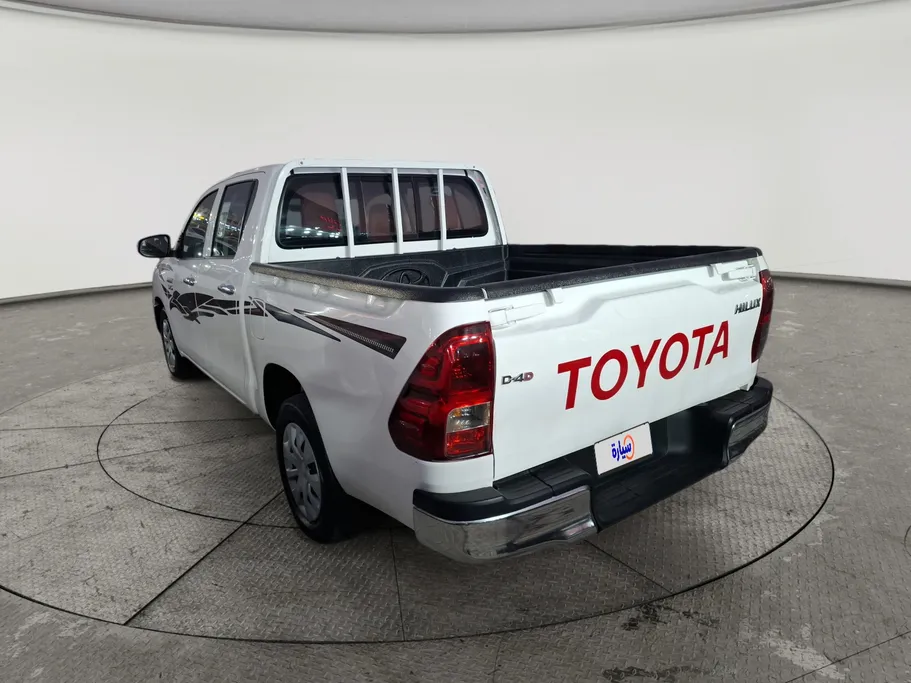 2022 Toyota Hilux GL 