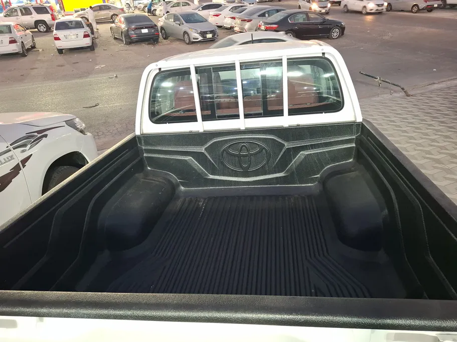 2022 Toyota Hilux GL 