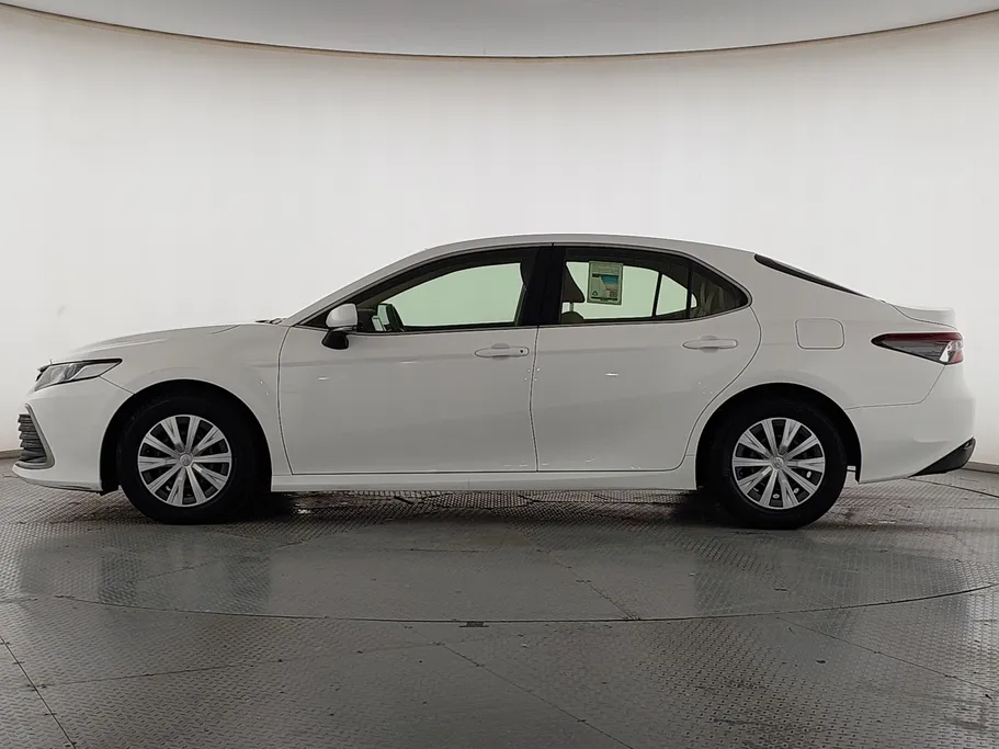 2022 Toyota Camry  LE 