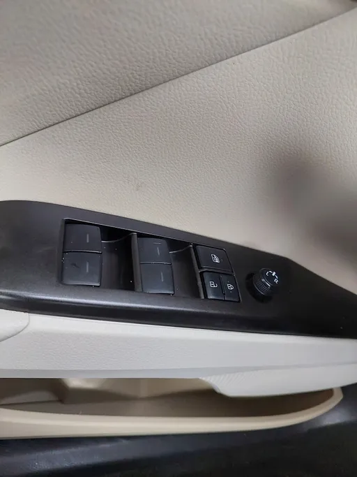 2022 Toyota Camry  LE 