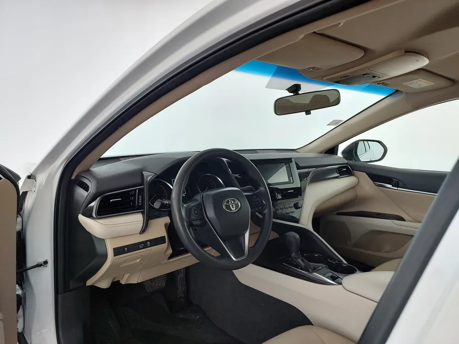 2022 Toyota Camry  LE 