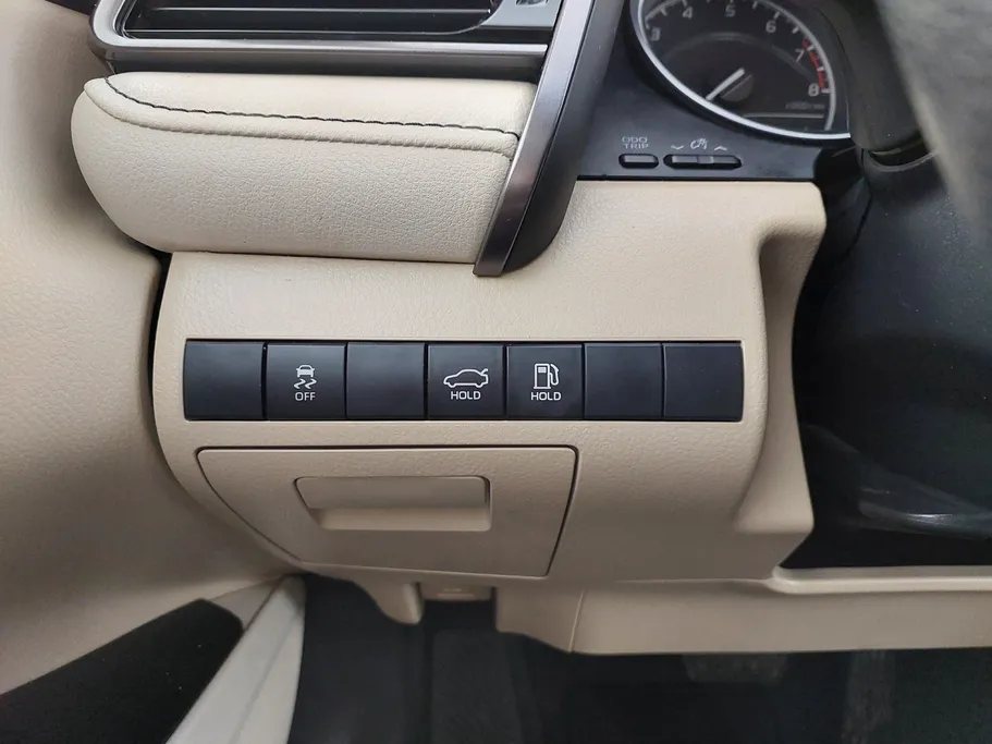 2022 Toyota Camry  LE 