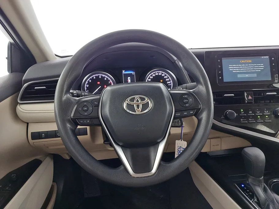 2022 Toyota Camry  LE 