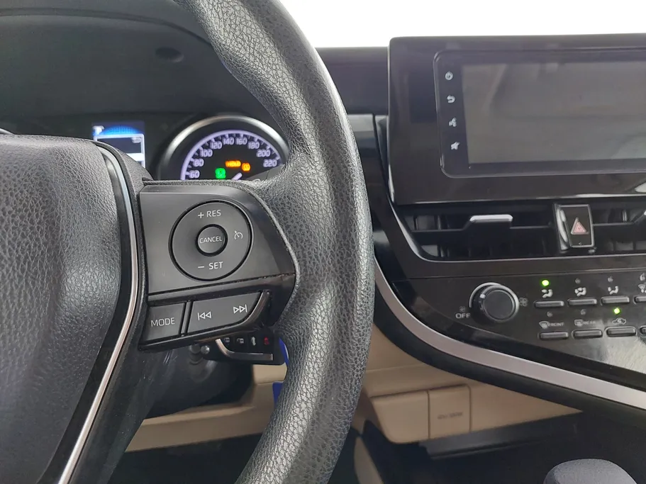 2022 Toyota Camry  LE 