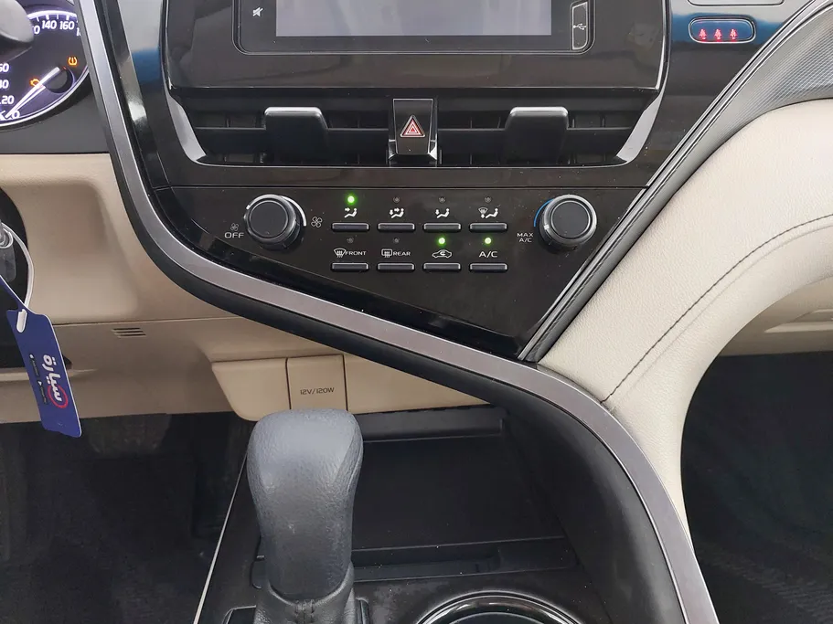 2022 Toyota Camry  LE 