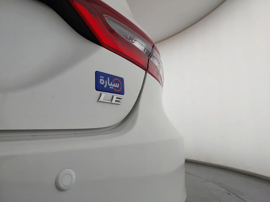 2022 Toyota Camry  LE 