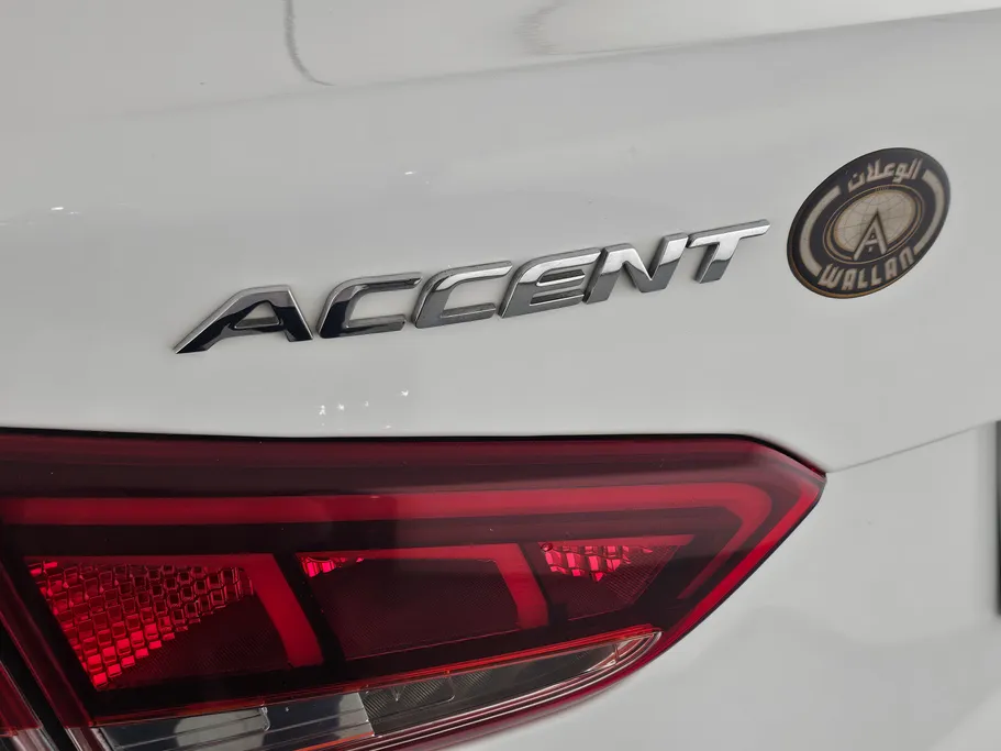 2023 Hyundai Accent Smart 