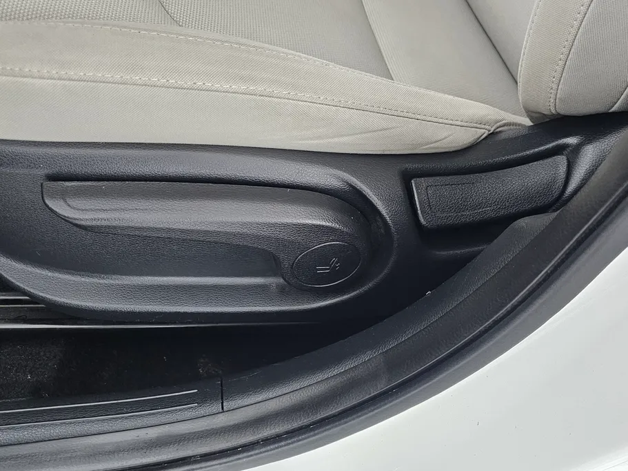 2024 كيا Cerato LX 