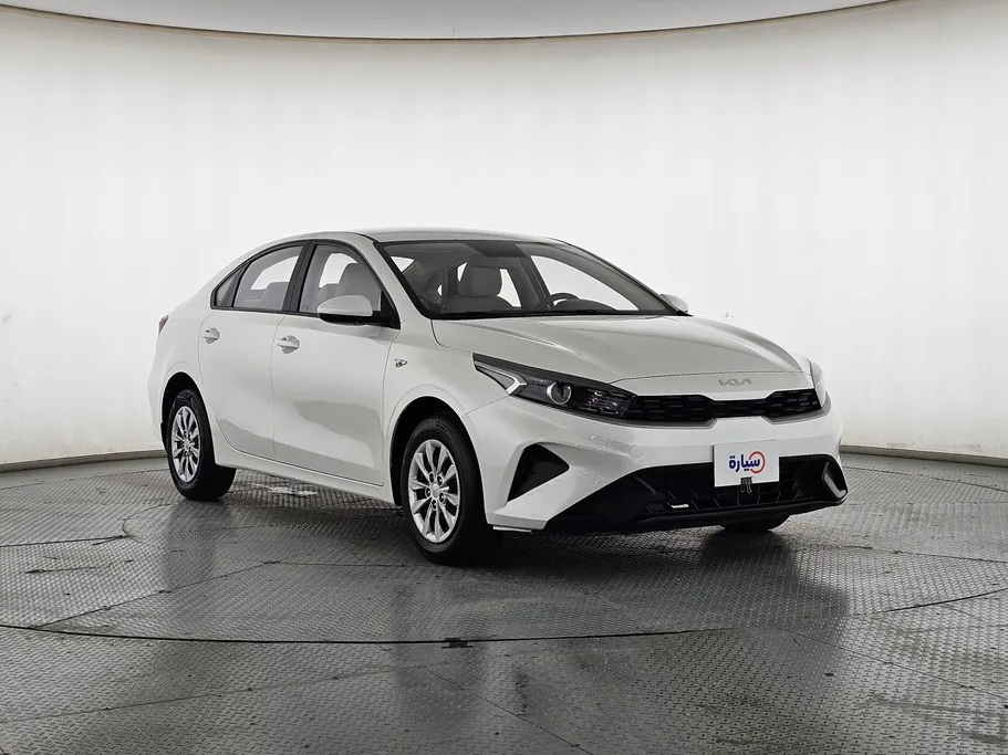 2024 كيا Cerato LX 