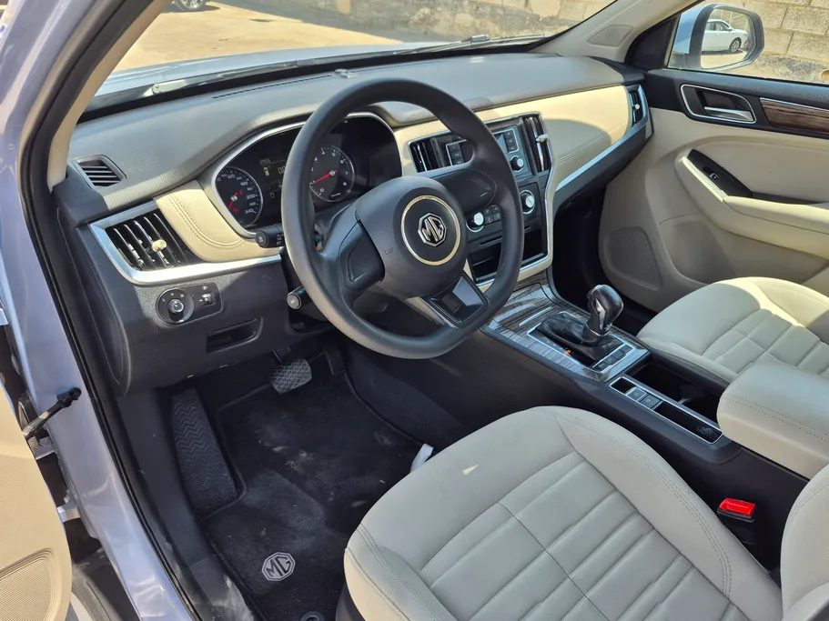 2023 MG RX5 STD 