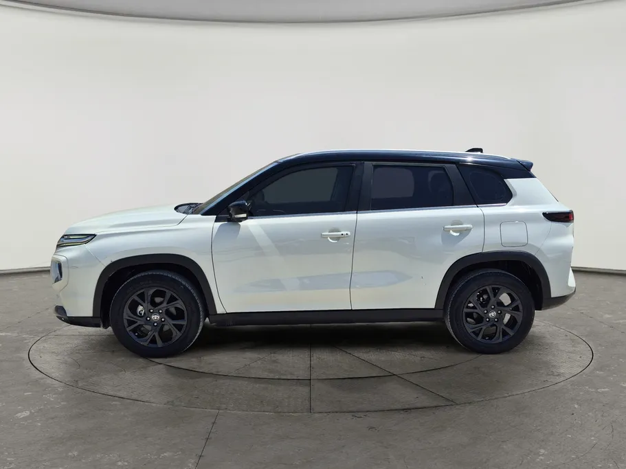 2025 Toyota Urban Cruiser GLX 
