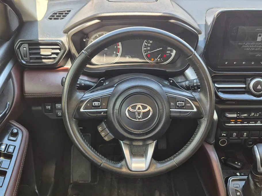 2025 Toyota Urban Cruiser GLX 