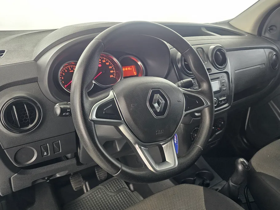 2021 Renault Docker Van بضاعة 