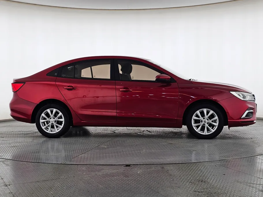 2022 MG 5 STD 