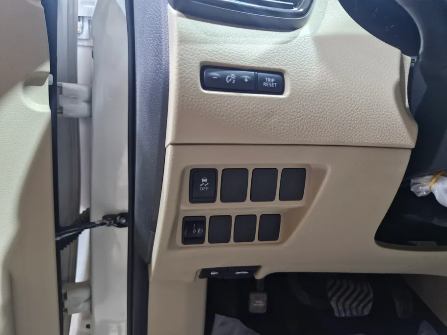 نيسان أكس تريل S 5 Seats 2022 