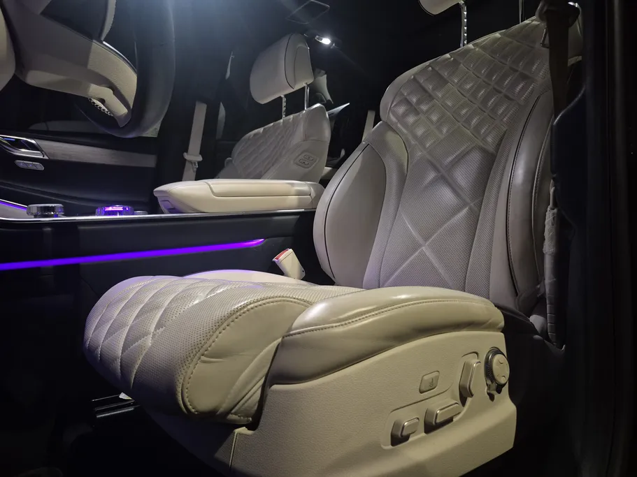 2025 Genesis GV80 Royal 