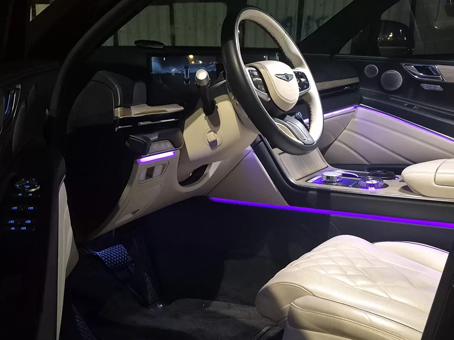 2025 Genesis GV80 Royal 