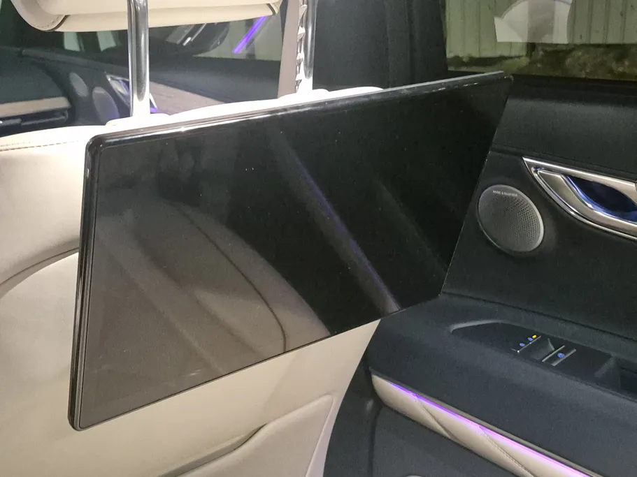 2025 Genesis GV80 Royal 
