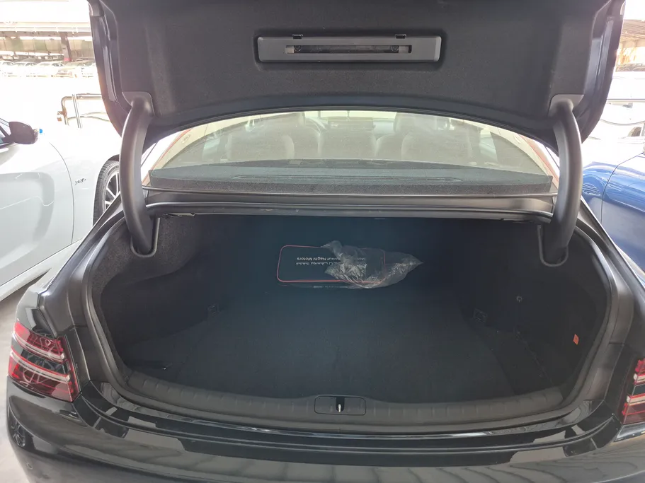 2024 Genesis G80 PRESTIGE 