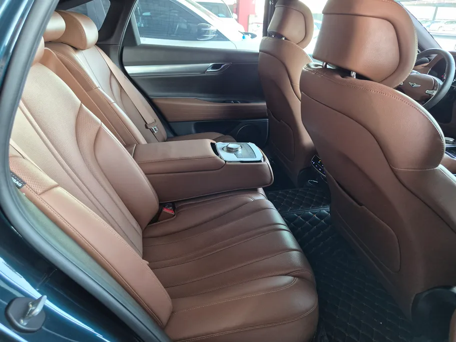 2024 Genesis G80 PRESTIGE 