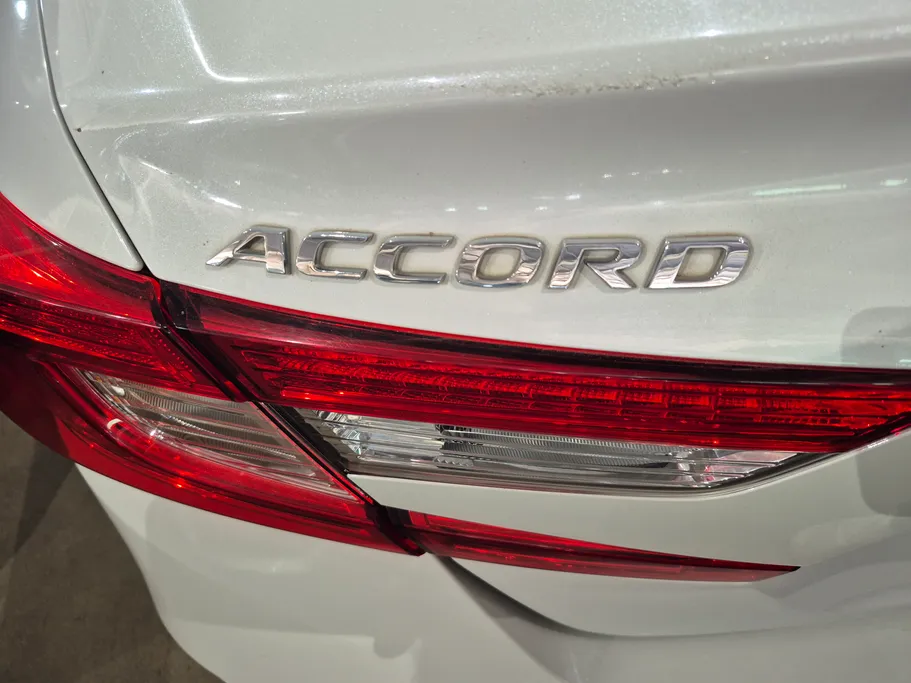 2020 Honda Accord LX 