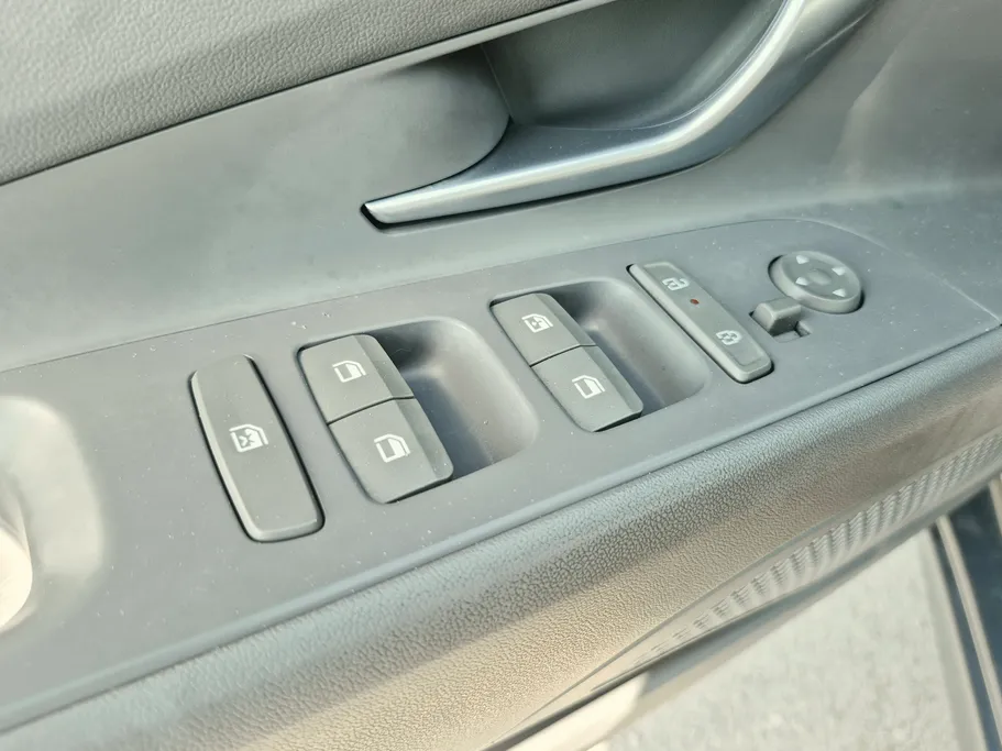 2024 Hyundai Elantra Smart 
