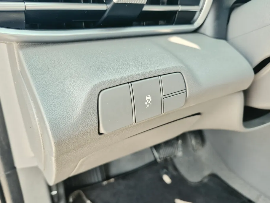 2024 Hyundai Elantra Smart 