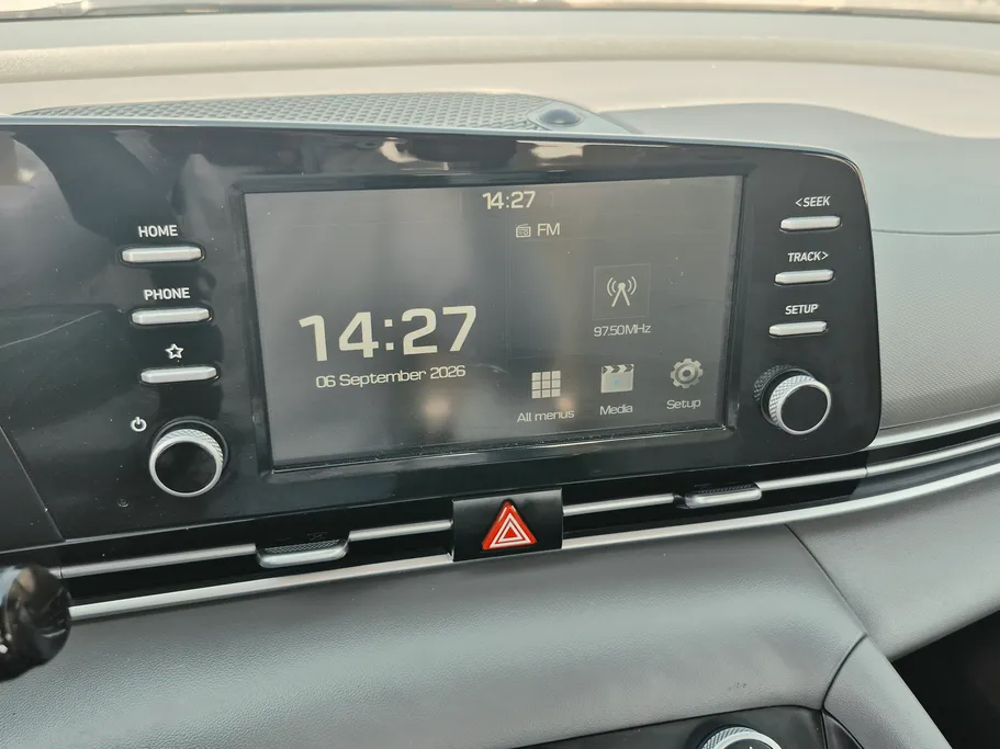 2024 Hyundai Elantra Smart 