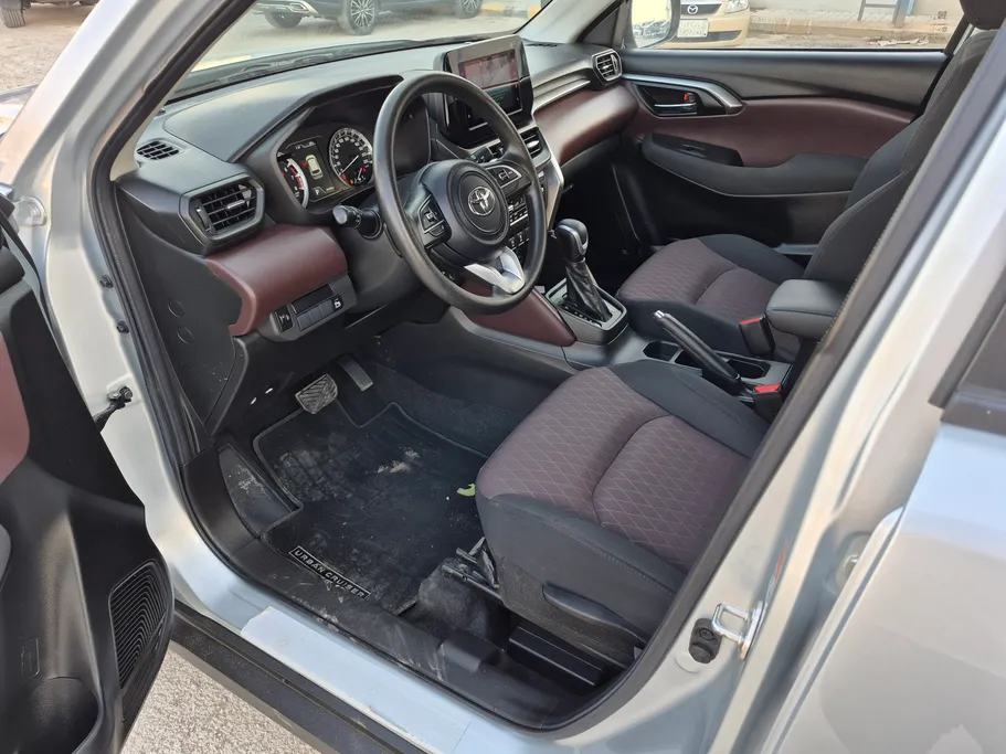 2025 Toyota Urban Cruiser GL 