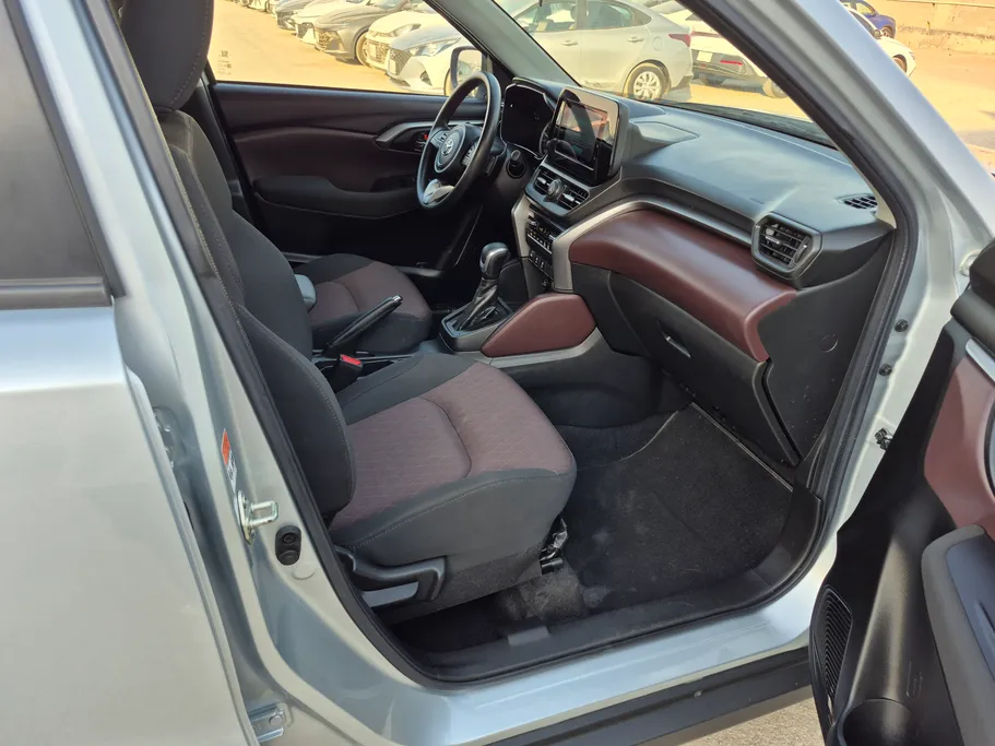 2025 Toyota Urban Cruiser GL 