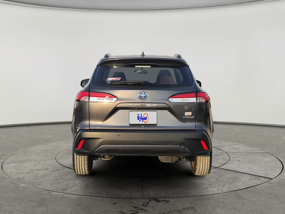 2022 Toyota Corolla Cross XLE HEV 