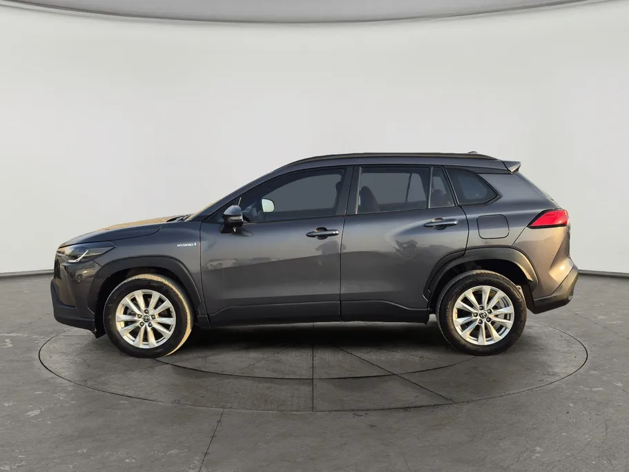 2022 Toyota Corolla Cross XLE HEV 