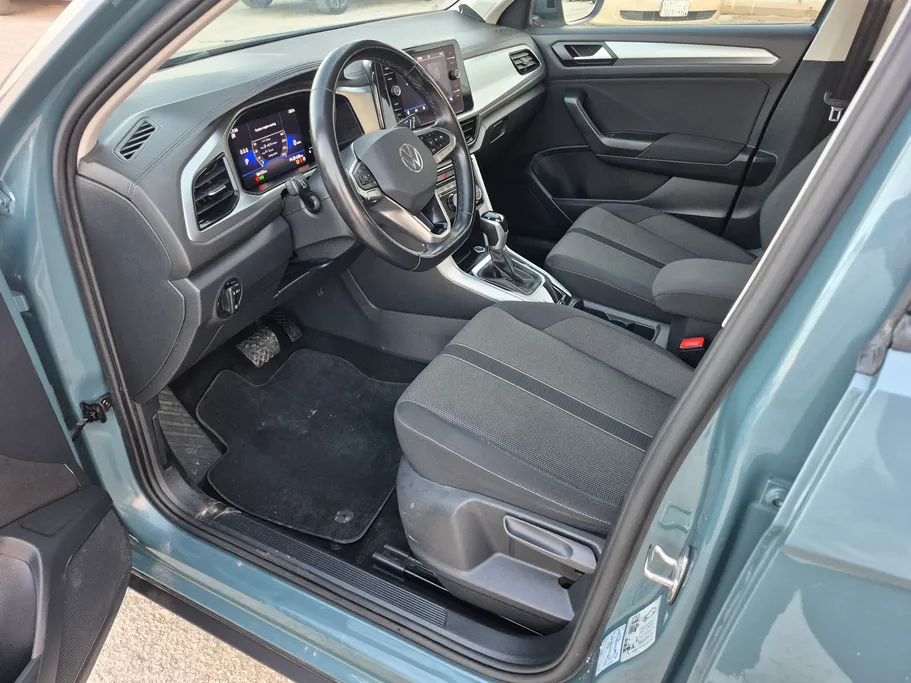2024 Volkswagen T Roc Life 