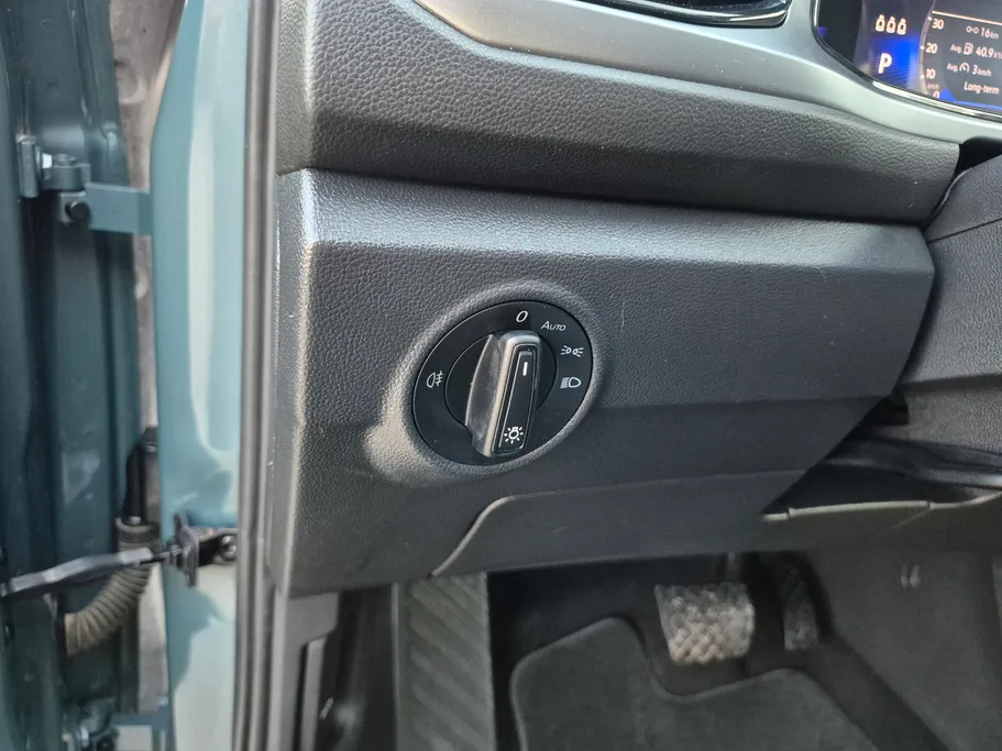 2024 Volkswagen T Roc Life 