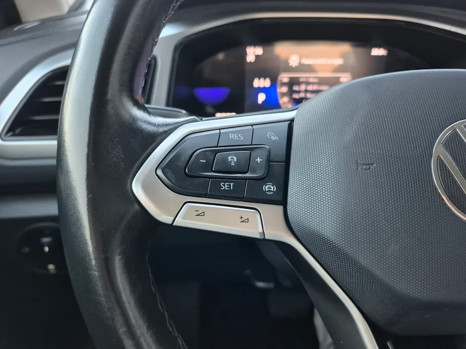 2024 Volkswagen T Roc Life 