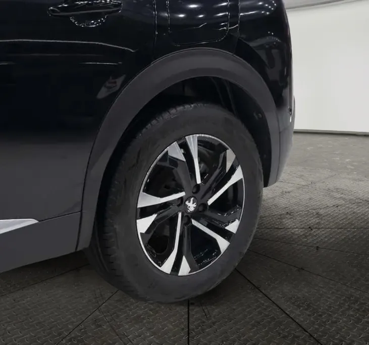 2023 Peugeot 2008 GT 