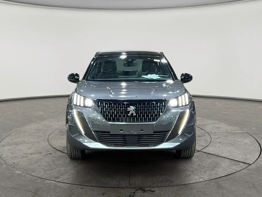 2023 Peugeot 2008 GT 