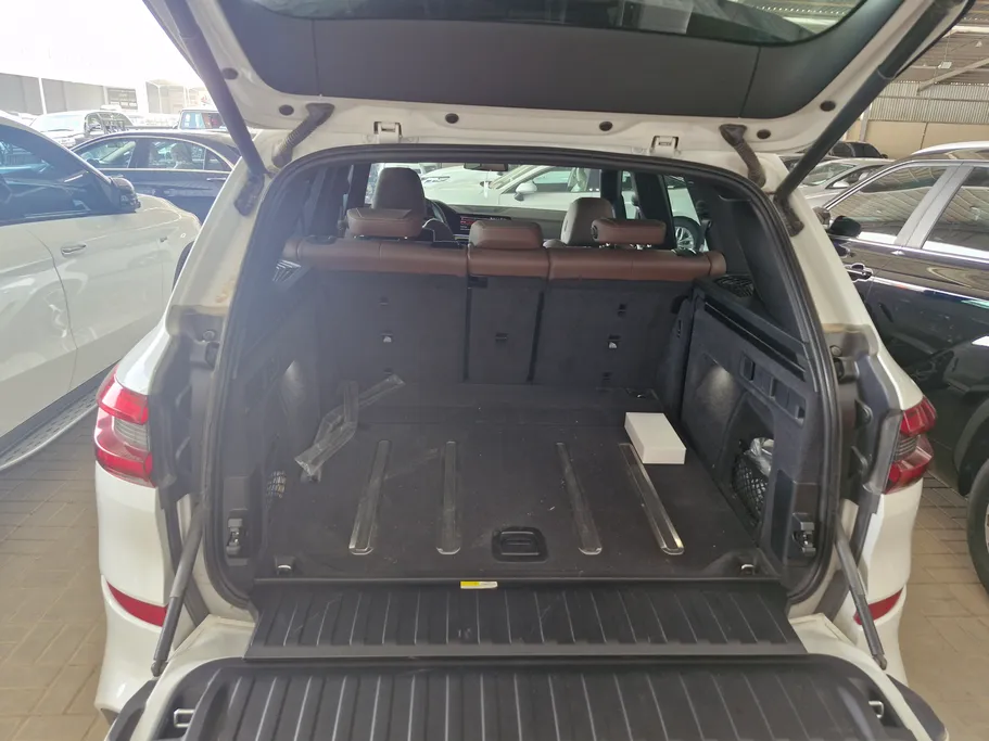 2019 BMW X Series 5 xDrive 40i 